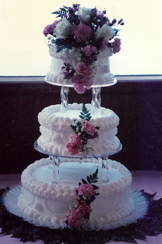 6 - 8 - 12 inch Wedding Cake